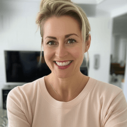 Sarah J. - satisfied customer